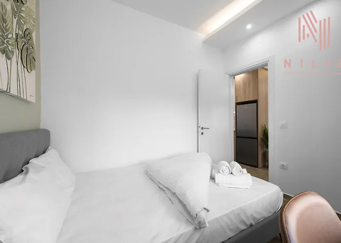 Apartment V6 Penthouse, Nilie Hospitality Mgmt